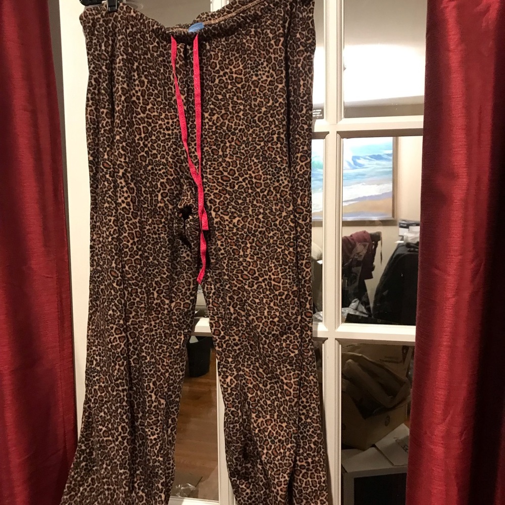 Simply Vera lounge pants